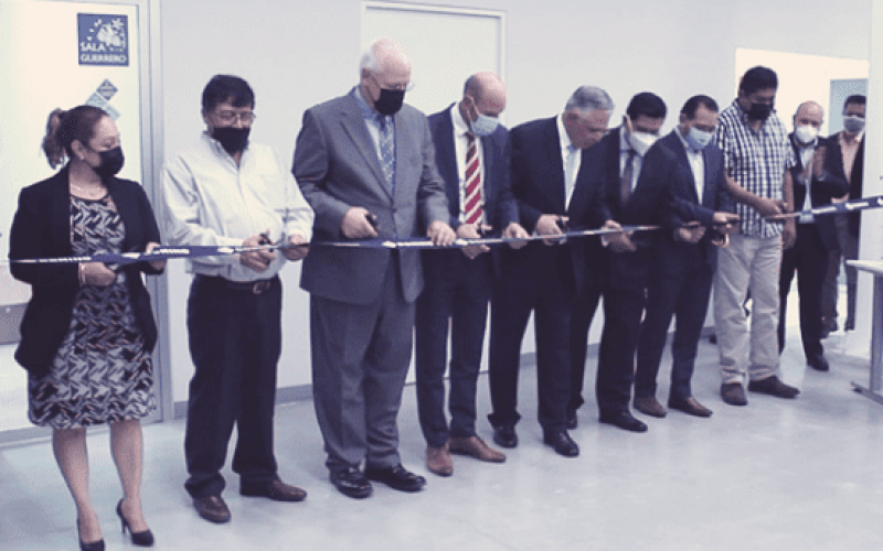 Inauguración Domino